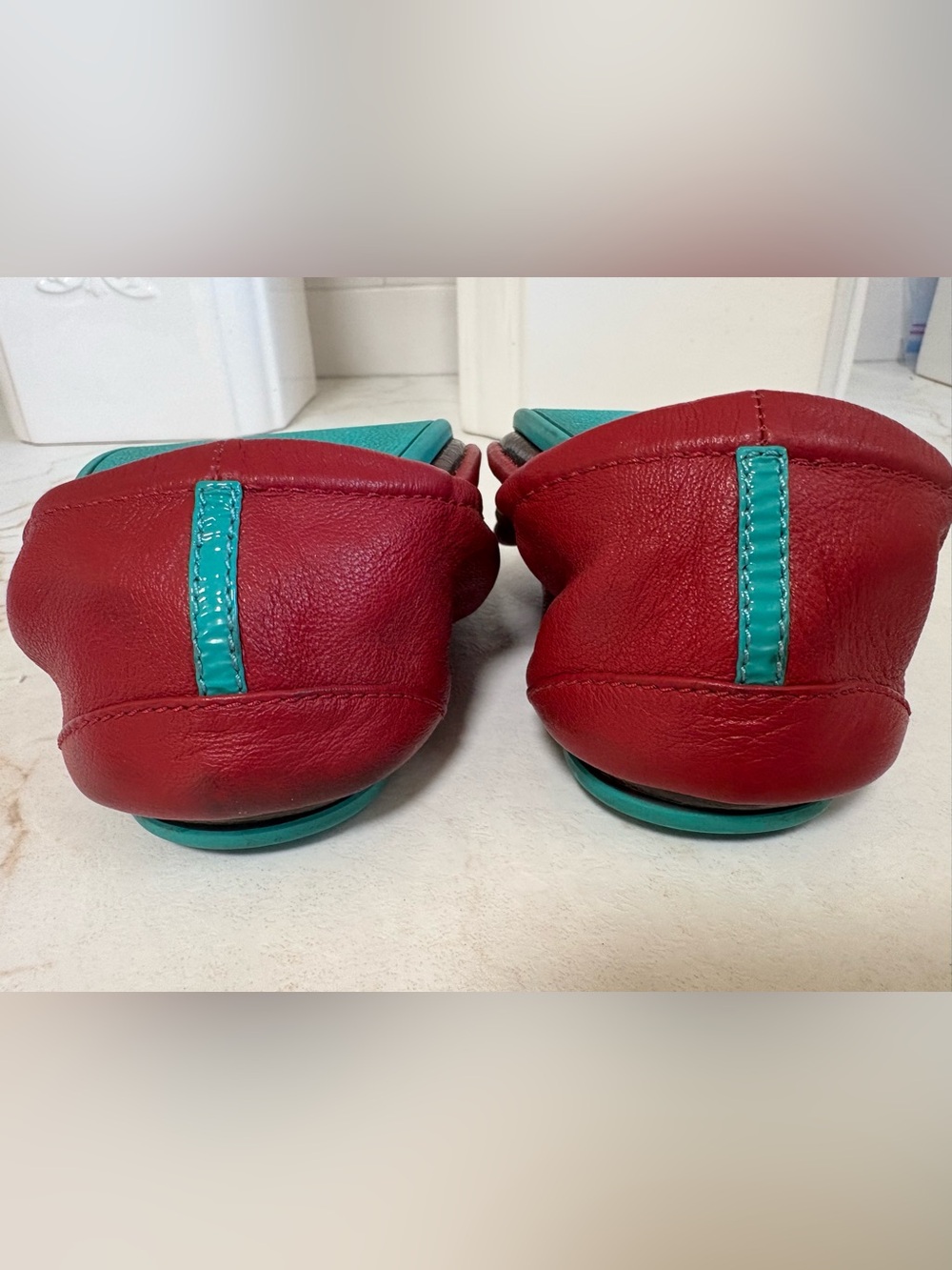 Red Tieks ~ size 10 - Picture 8 of 13